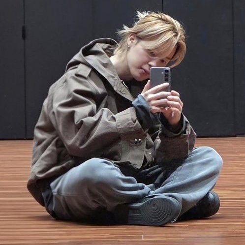 Potret di balik layar Jimin (BTS)