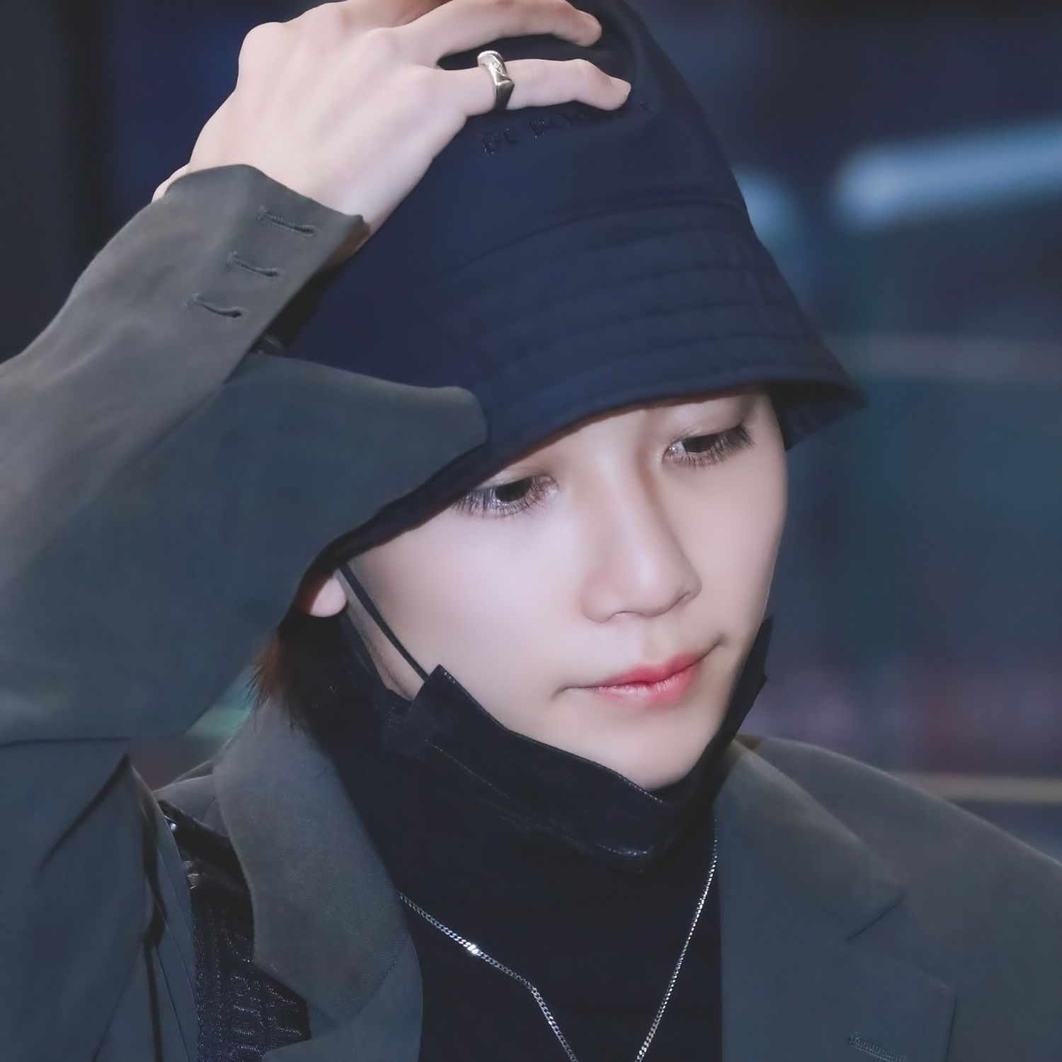 Latest photo of Jeonghan (SEVENTEEN)