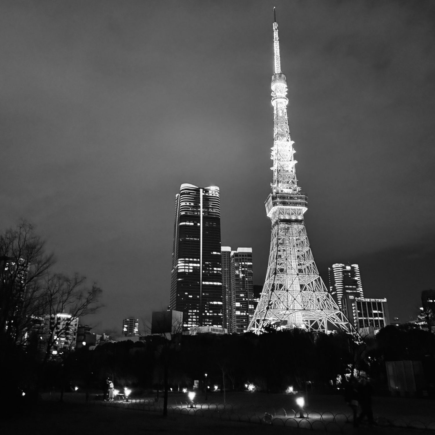 A moment captured by Zhou Anxin (ALPHA DRIVE ONE)'s fan