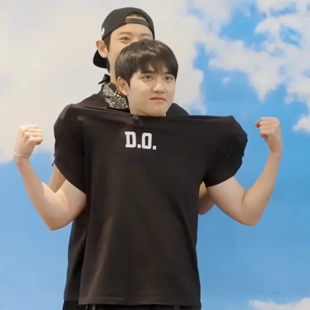 Hot post catching attention from 디오 (EXO)'s fandom