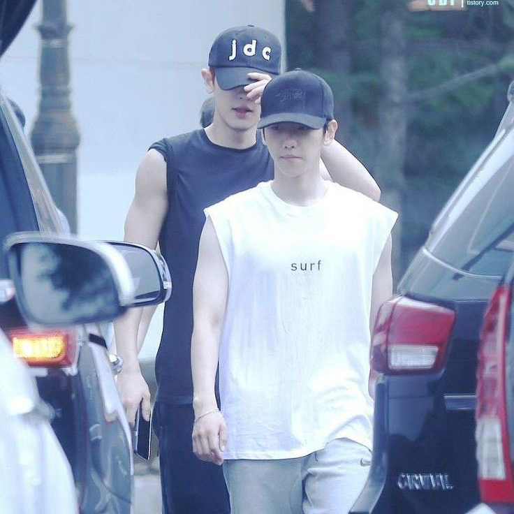 伯賢 (EXO)的幕後花絮