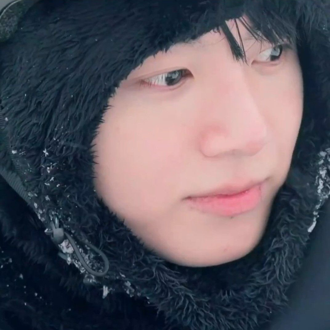 柾國 (防彈少年團)的最新照片