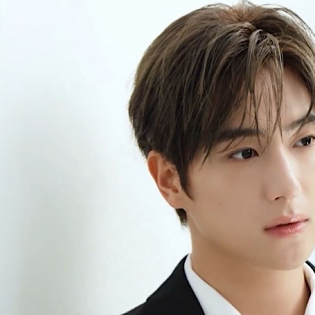 현재 (더보이즈) 팬이 찍은 순간