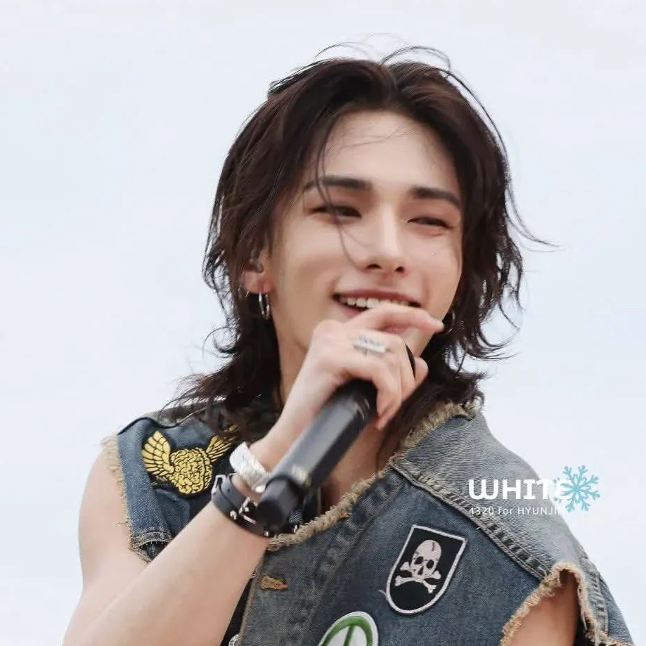 ヒョンジン (Stray Kids)の最新写真