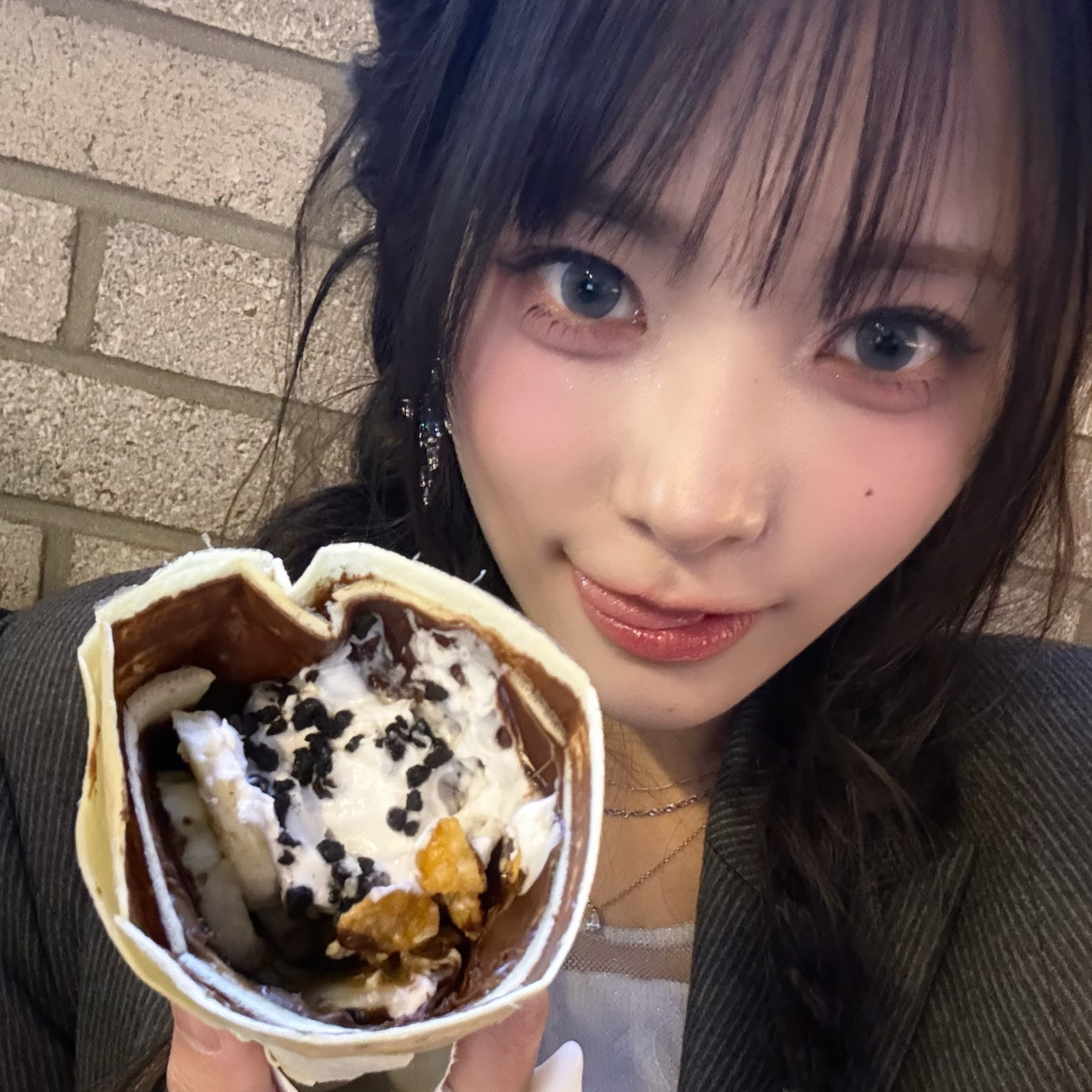 始燕 (QWER)的最新照片