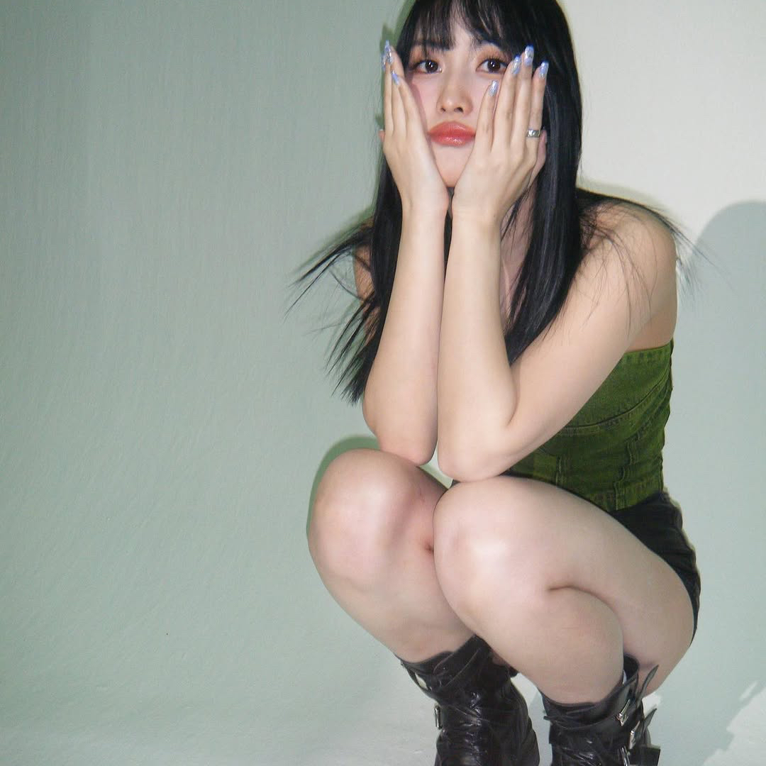 Momo (TWICE)的幕後花絮
