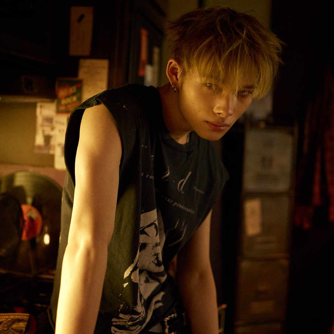 Foto terbaru NI-KI (ENHYPEN)