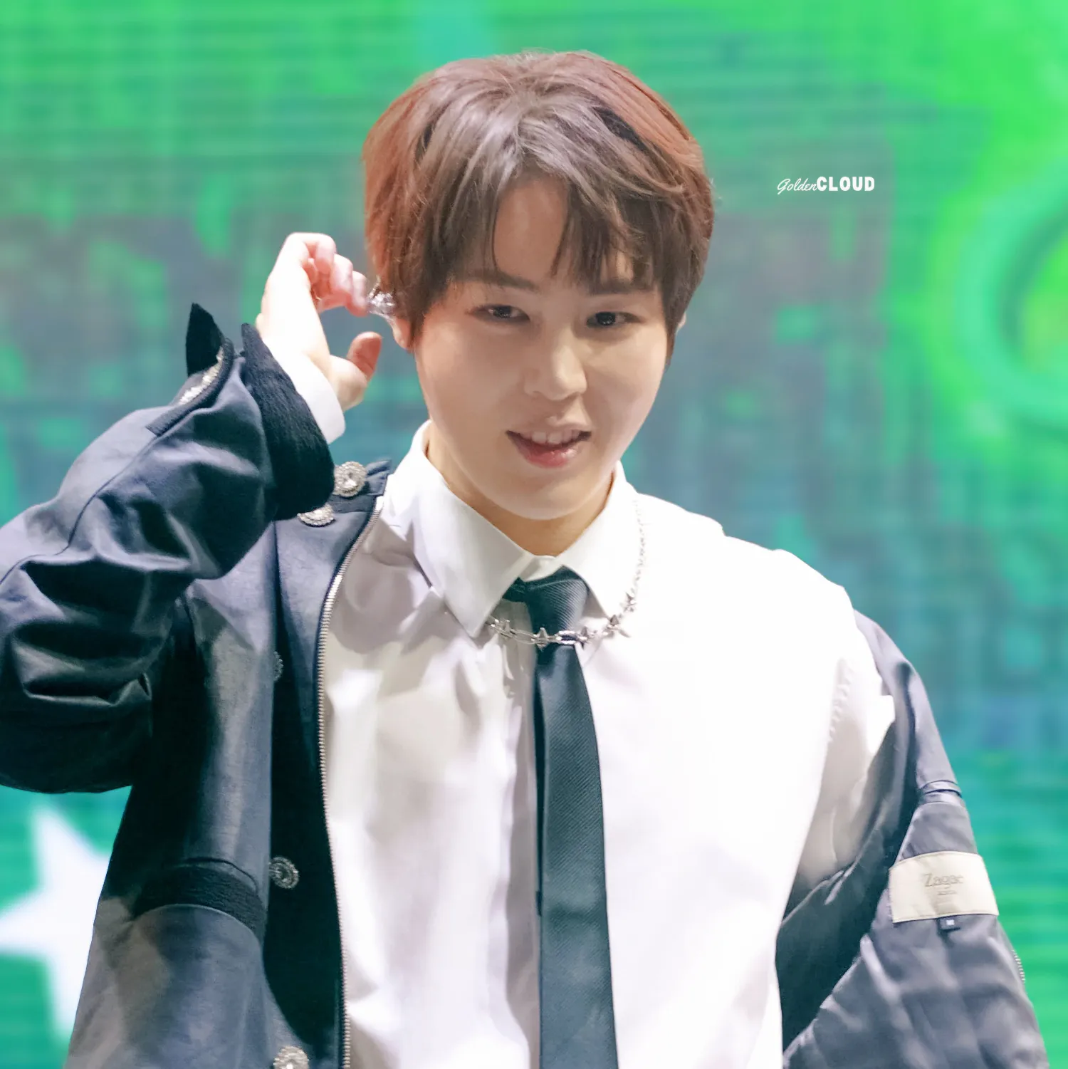 Recent activity shot of Ha Sungwoon