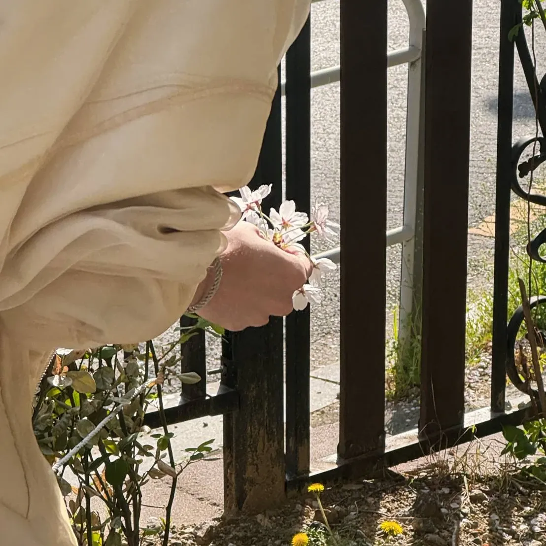 Latest photo of Jeonghan (SEVENTEEN)