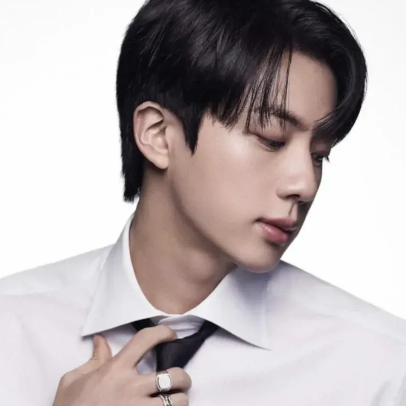 Foto terbaru Jin (BTS)