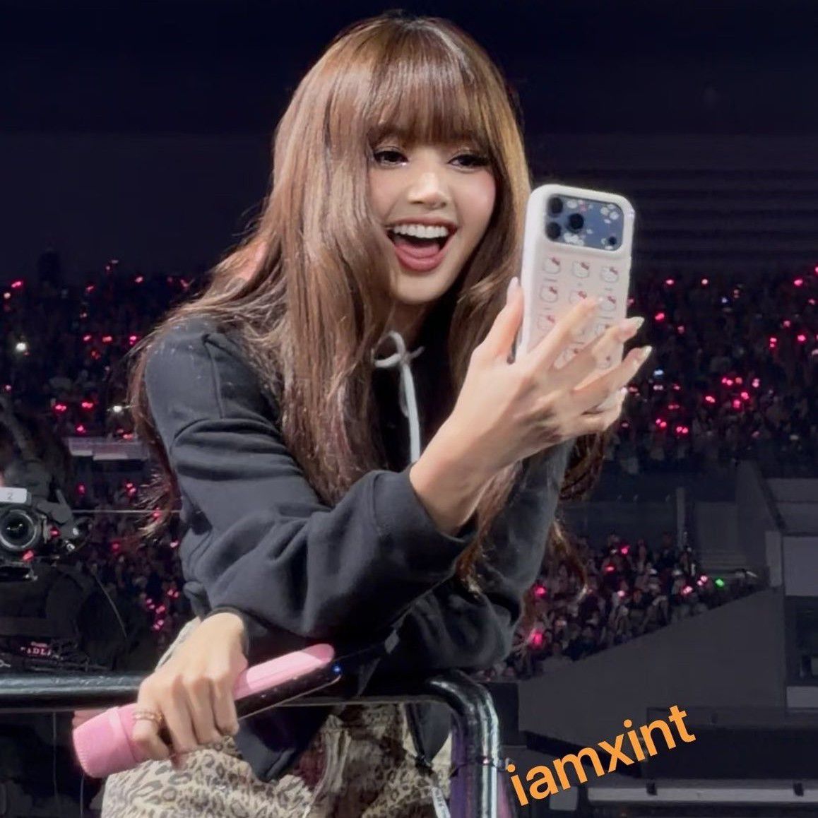 Foto terbaru Lisa (BLACKPINK)