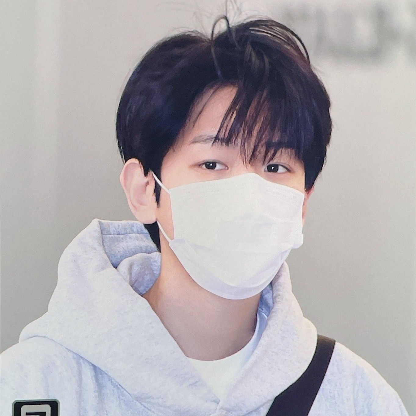 백현 (EXO)의 최신 사진