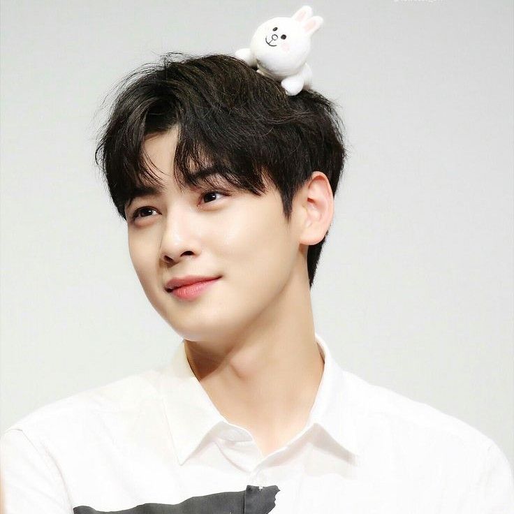 Recent activity shot of Eunwoo (ASTRO)
