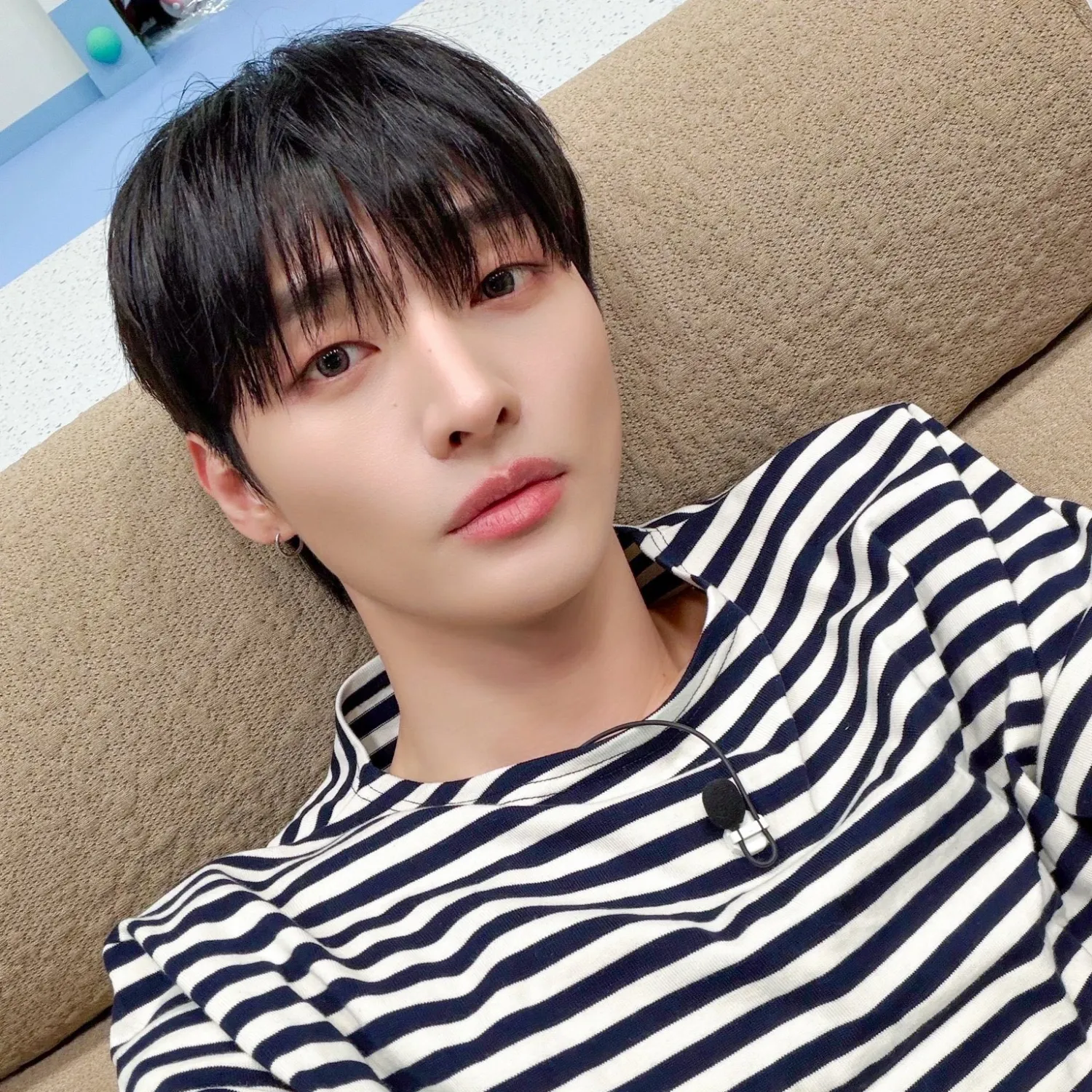 A moment captured by Yoon Jisung's fan