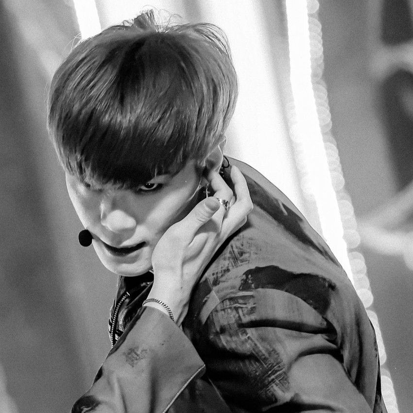 A moment captured by Moonbin (ASTRO)'s fan