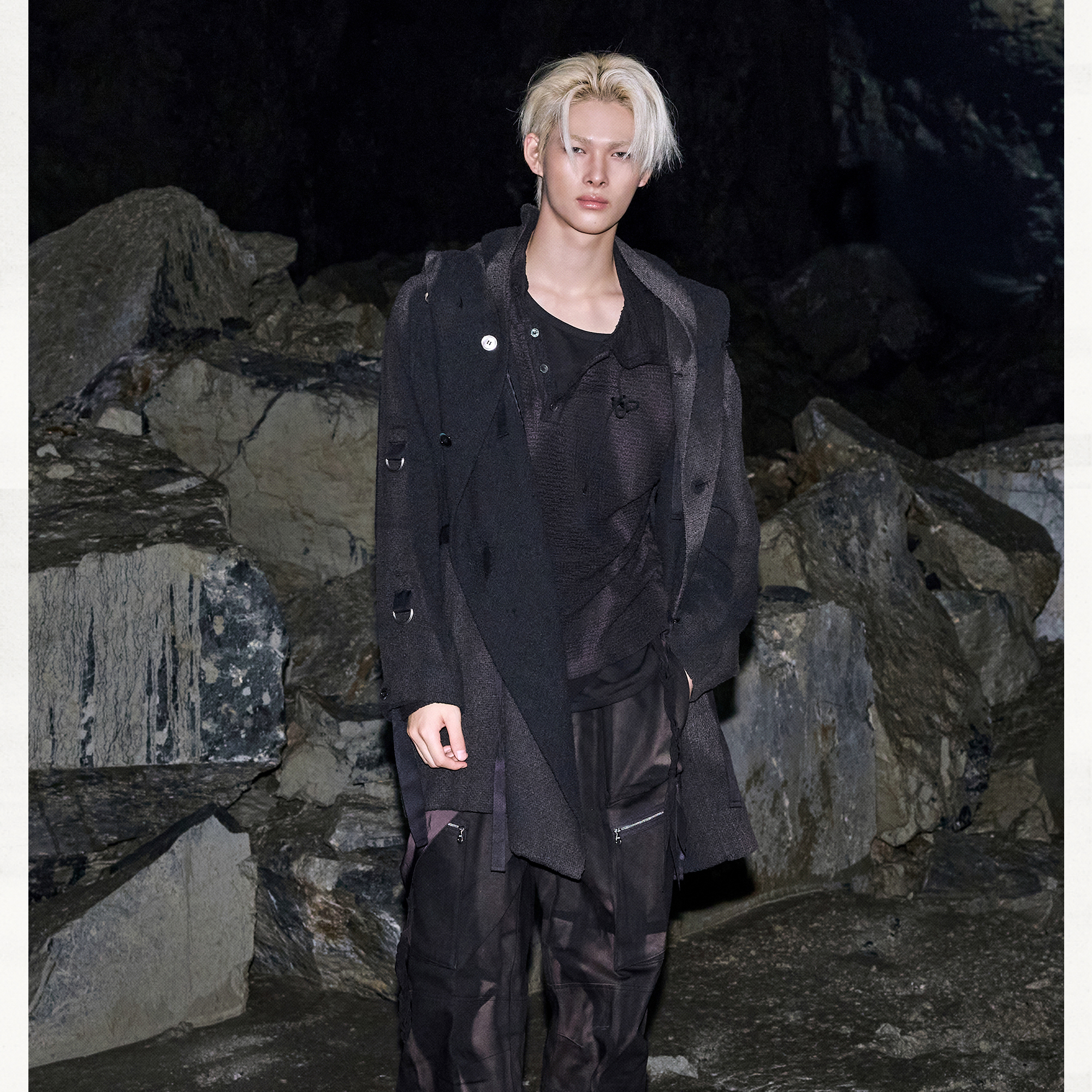 Foto aktivitas terbaru NI-KI (ENHYPEN)