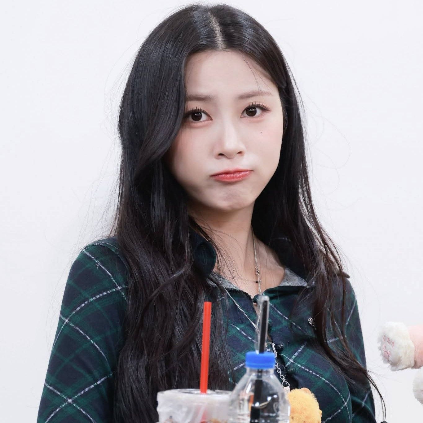 吴夏荣 (Apink)的幕后花絮