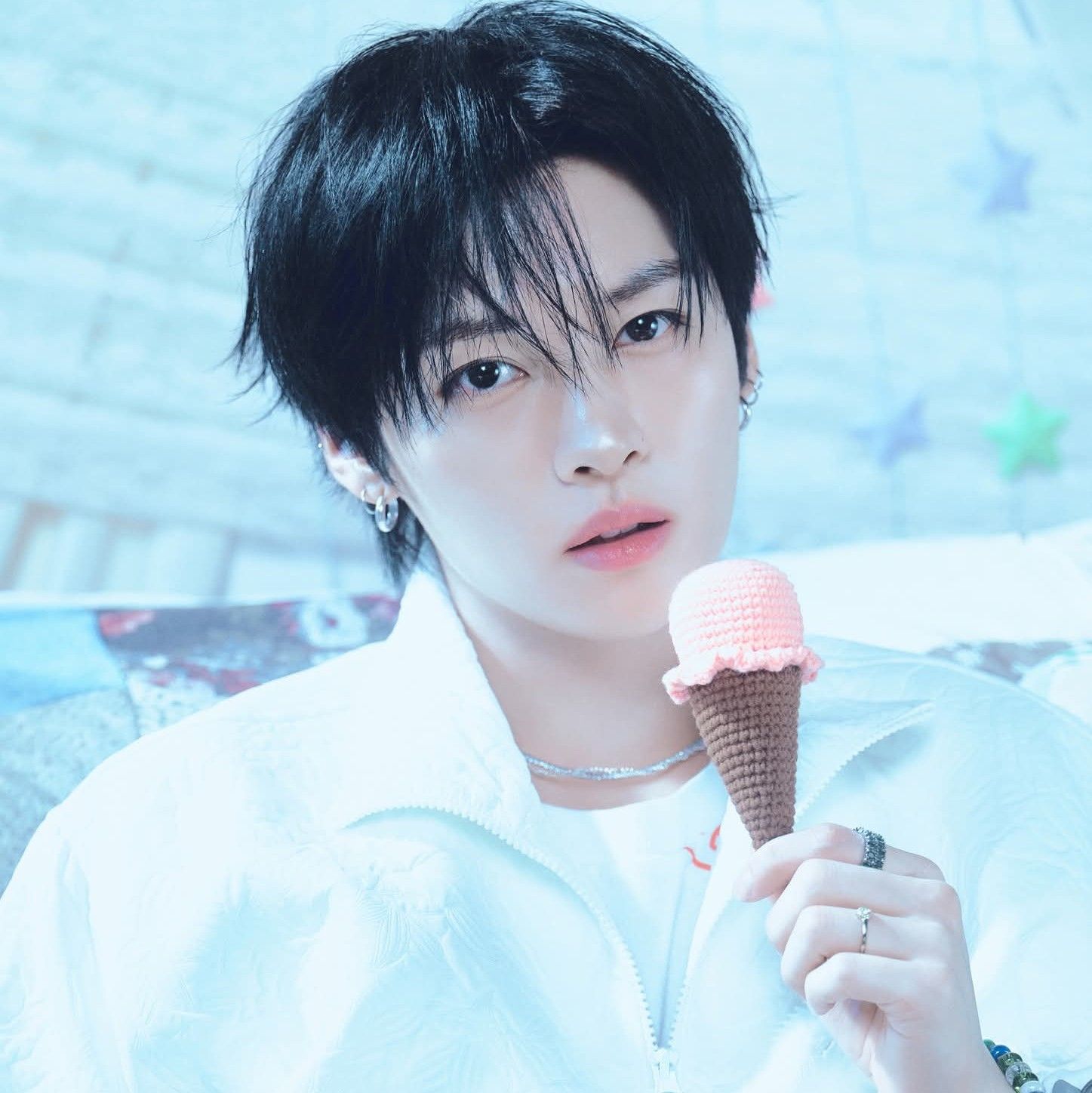 Recent activity shot of Lee Know (Stray Kids)