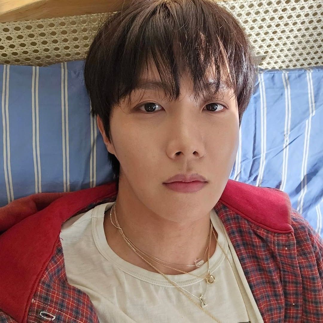 Latest photo of j-hope (BTS)