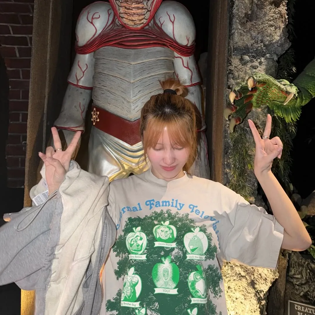 모모 (TWICE)의 최신 사진