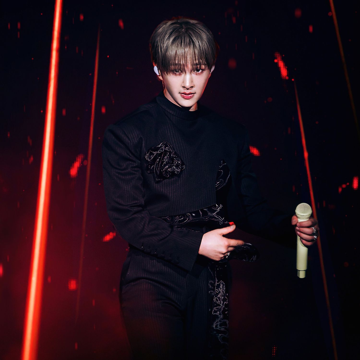 Recent activity shot of Onew (SHINee)