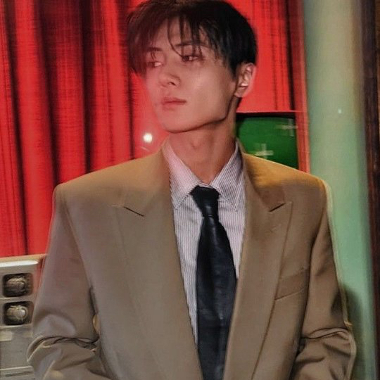 ジェイ (ENHYPEN)の舞台裏ショット