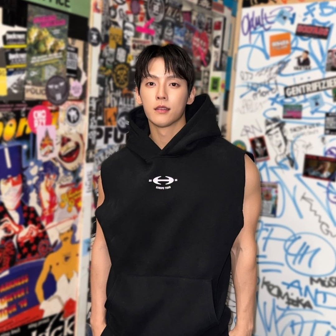 Behind-the-scenes cut of Lee Minhyuk (BTOB)