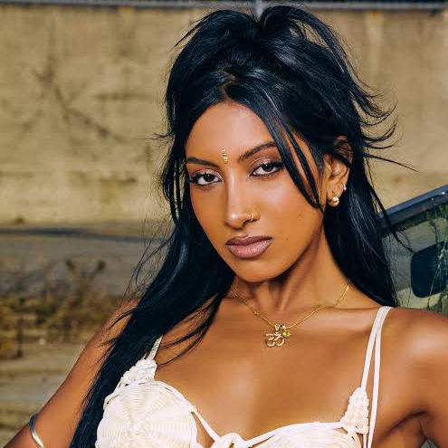 Recent activity shot of Lara (KATSEYE)