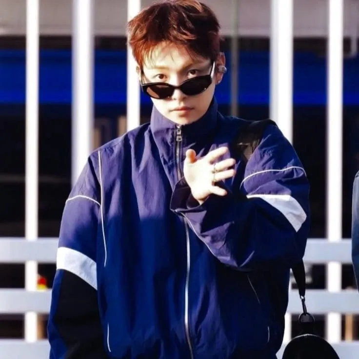 弘中 (ATEEZ)的最新活动照片