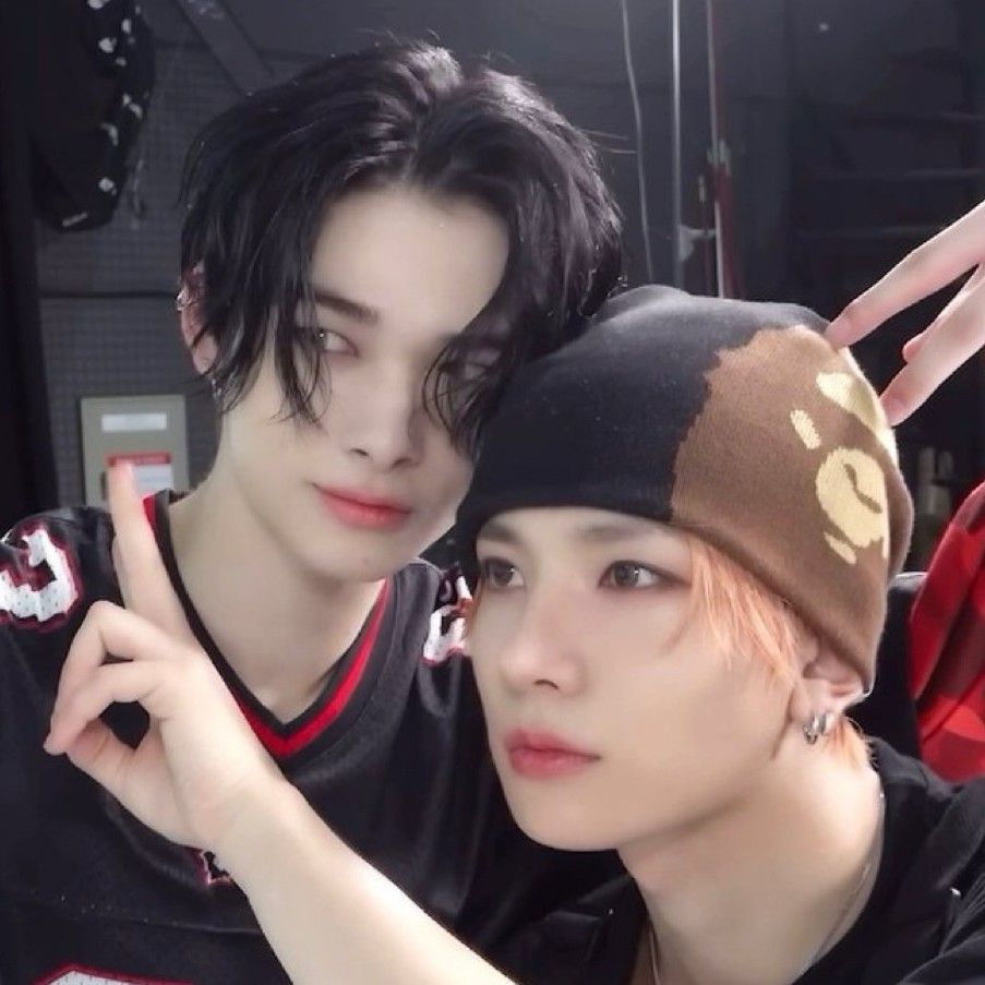 Behind-the-scenes cut of NI-KI (ENHYPEN)