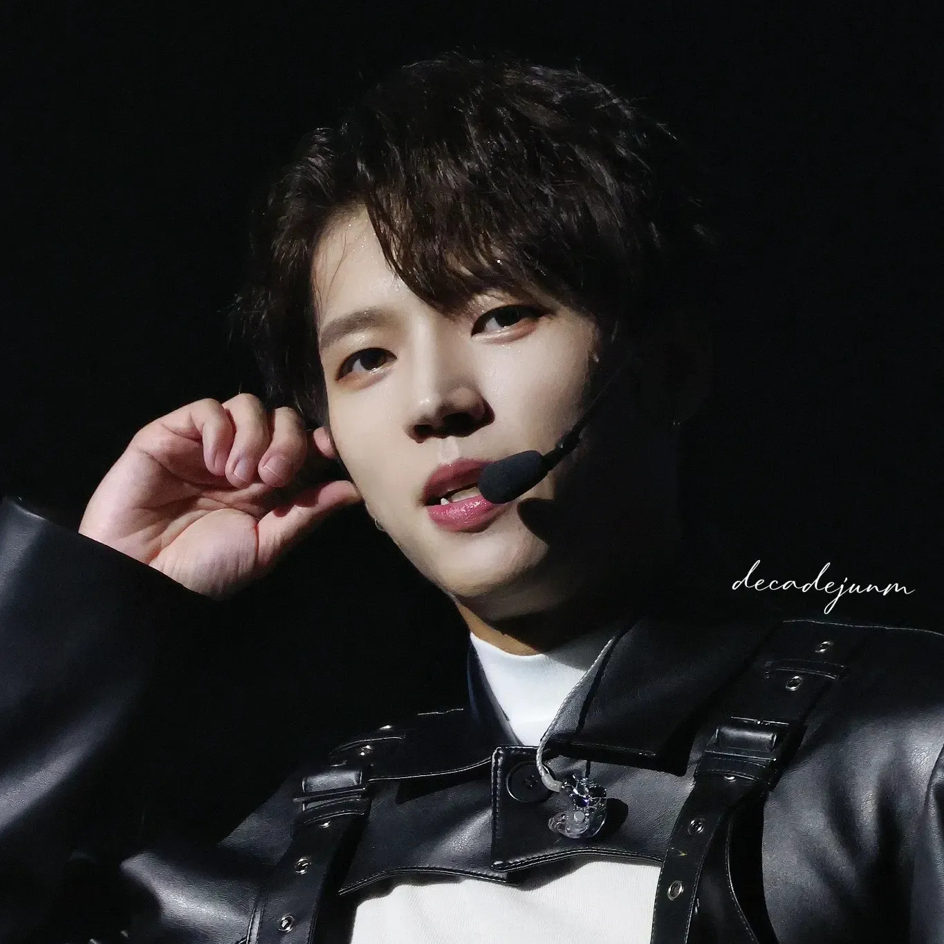 A moment captured by Woohyun (INFINITE)'s fan