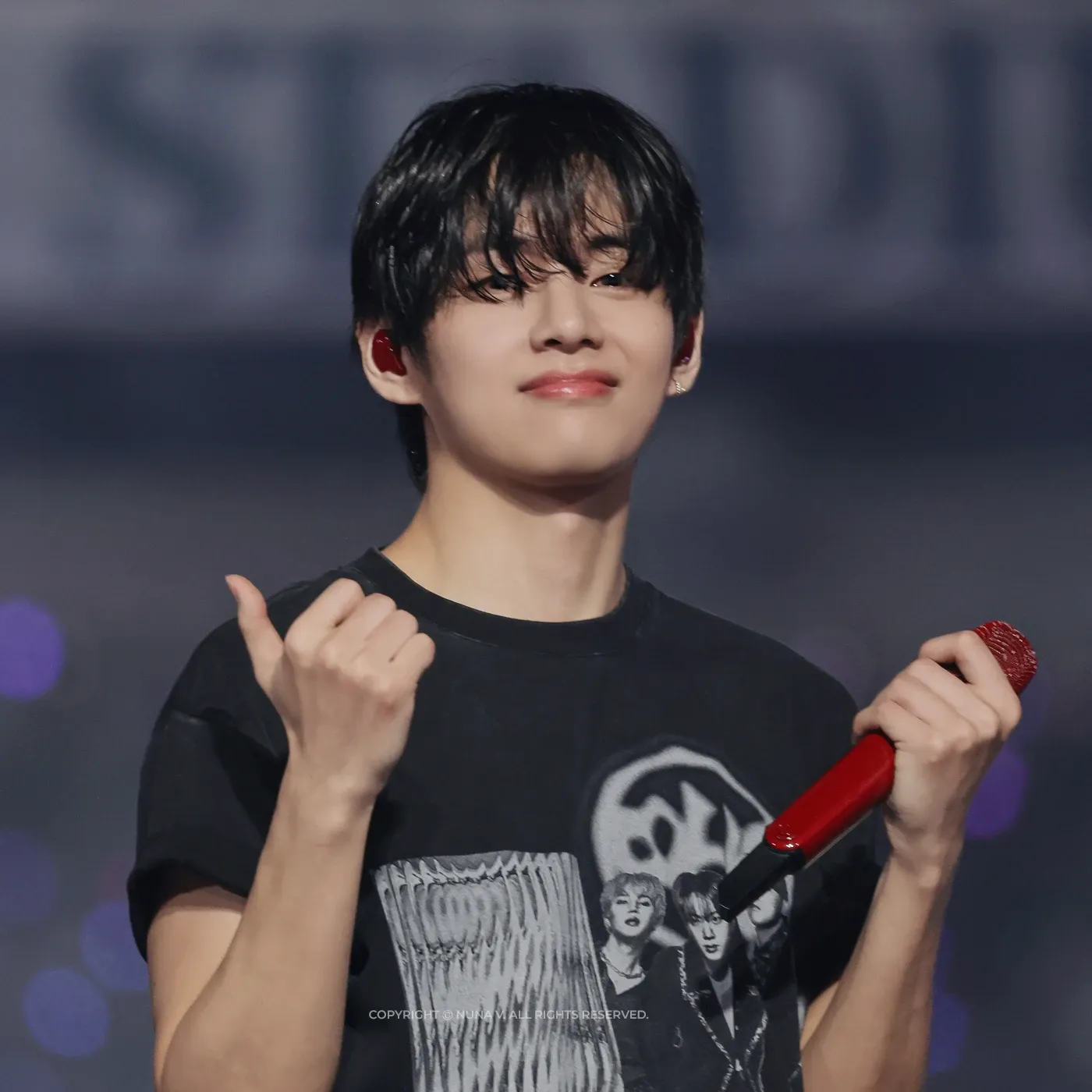 Recent activity shot of V (BTS)