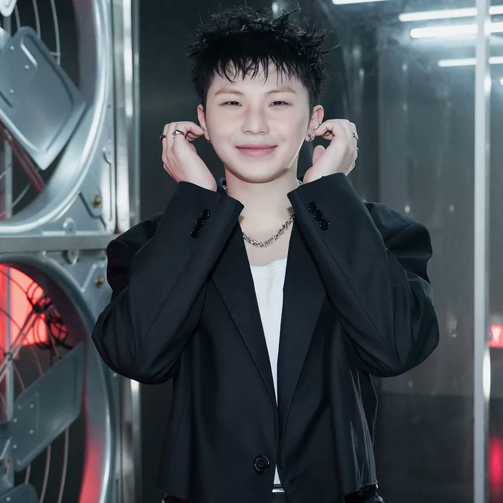 Latest photo of Woozi (SEVENTEEN)
