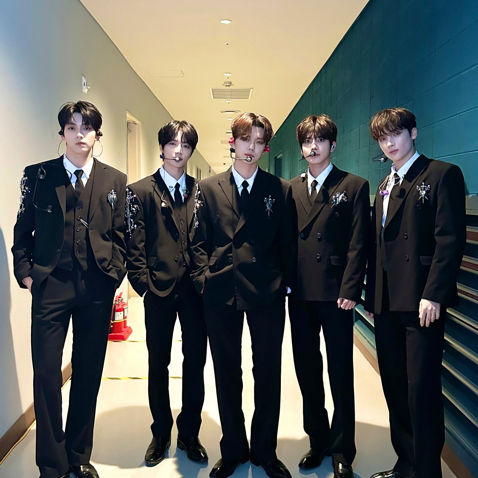 투모로우바이투게더 최근 활동샷