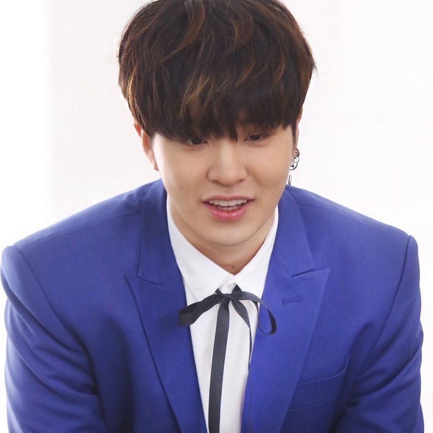 Behind-the-scenes cut of Youngjae (GOT7)