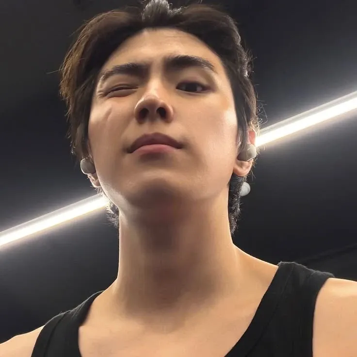 A moment captured by Yonghee (CIX)'s fan