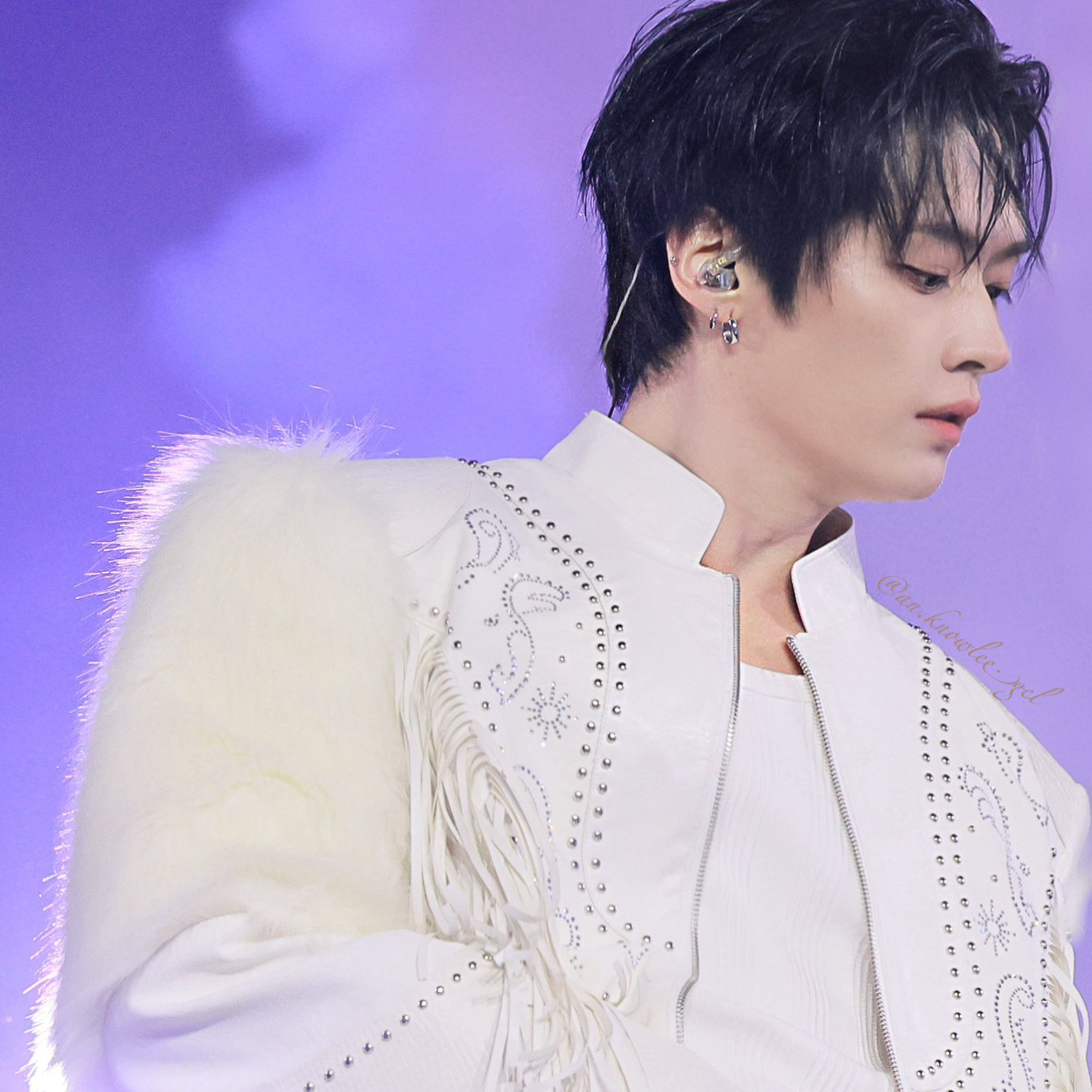 Recent activity shot of Lee Know (Stray Kids)