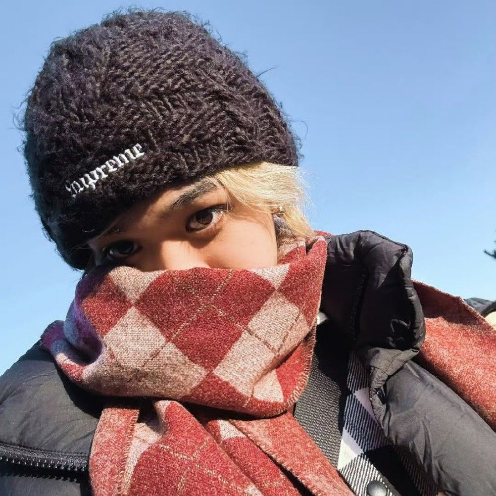 A moment captured by THI-O (NexT1DE)'s fan