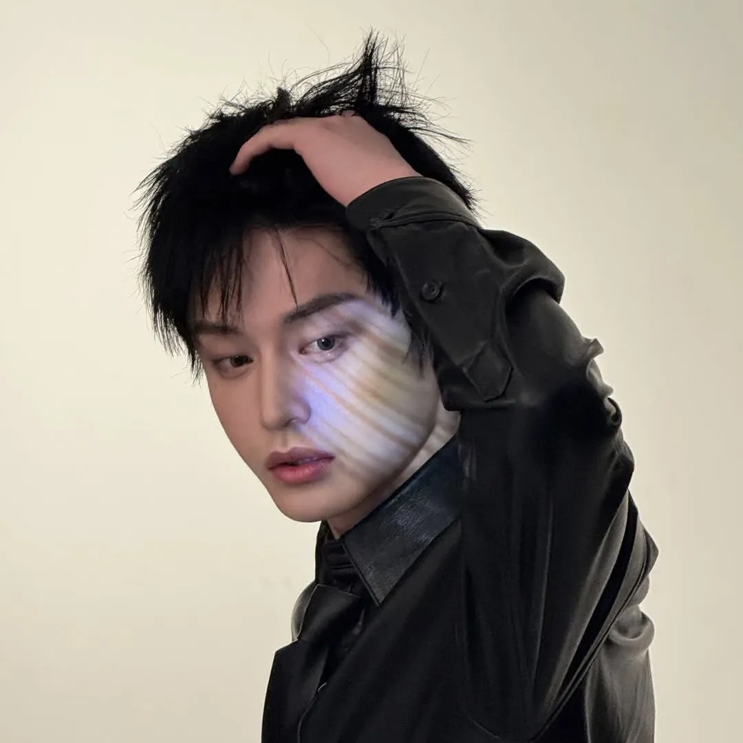 Latest photo of Kim Jiwoong (ZEROBASEONE)