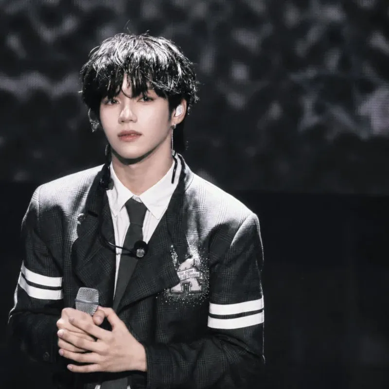 제이엘 (아홉)의 최신 사진