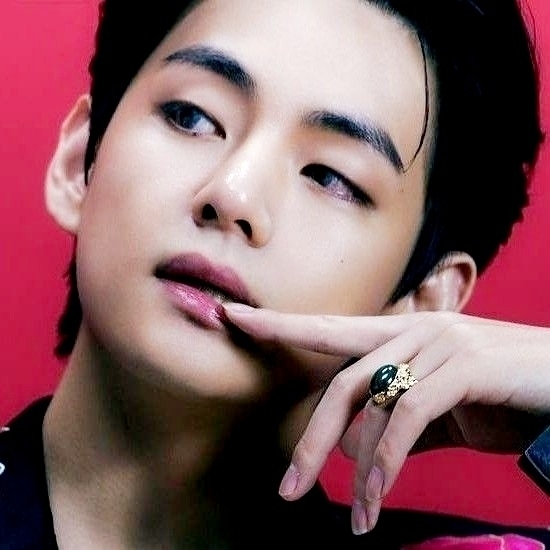 지금 주목받는 케이팝 스타 게시글