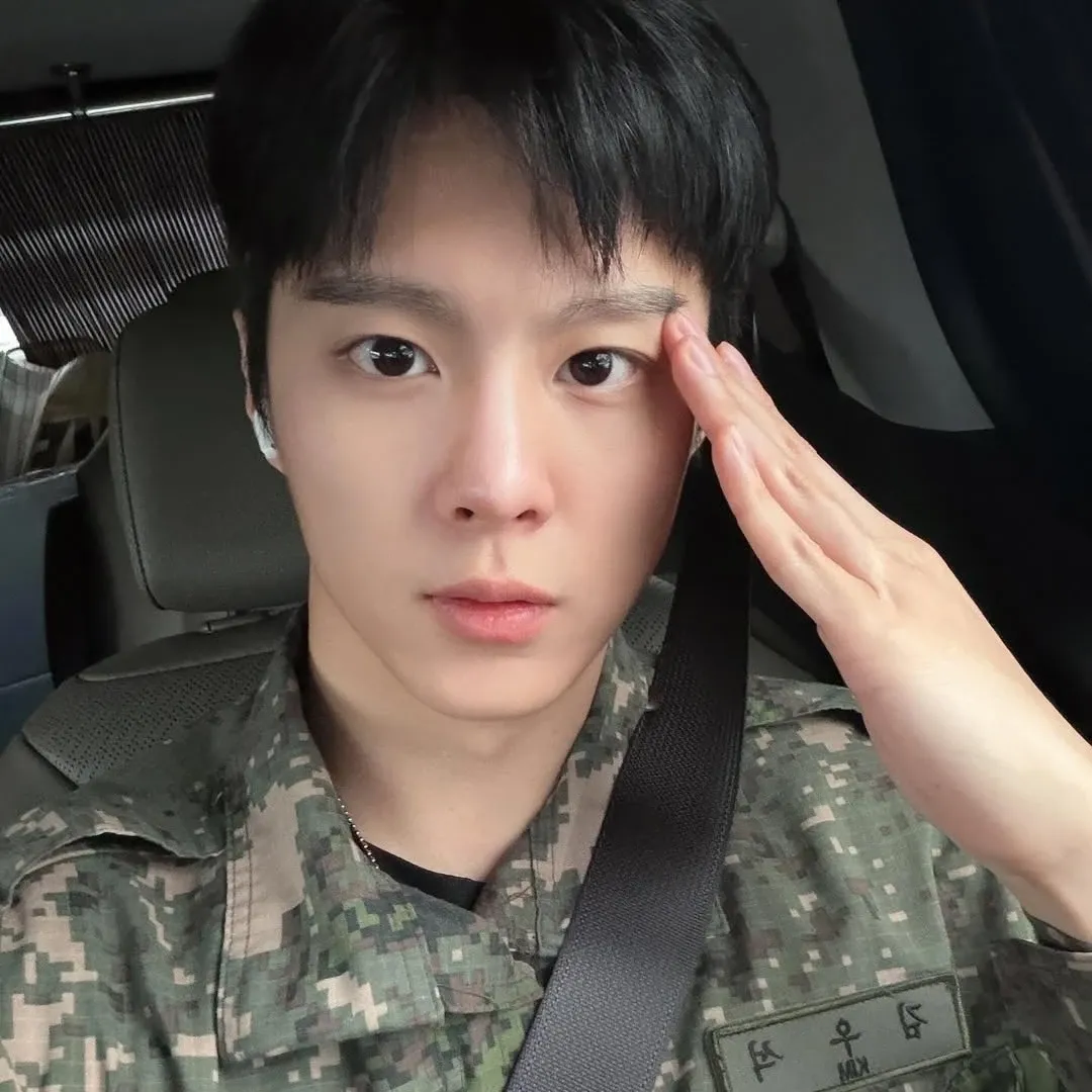 김우석 최근 활동샷