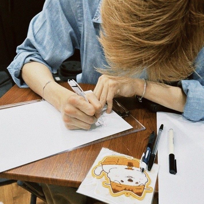 강다니엘의 최신 사진