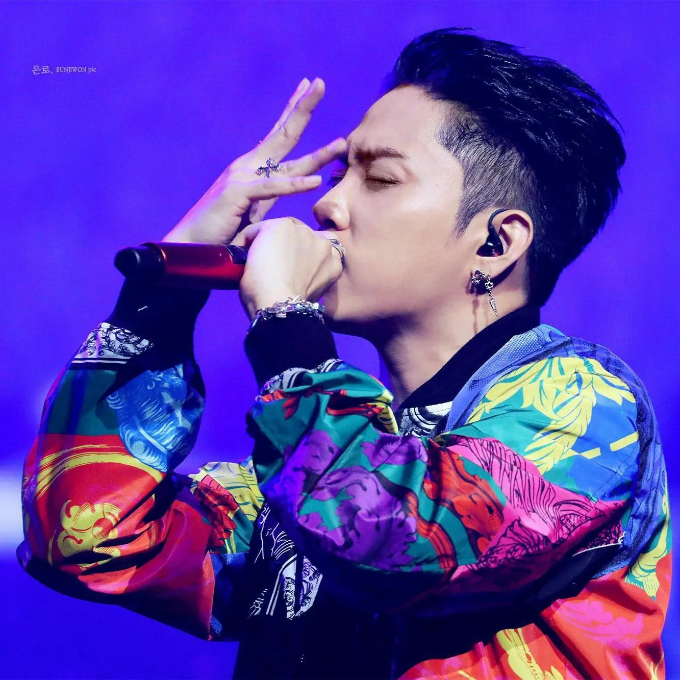 Recent activity shot of Eun Jiwon (SECHSKIES)