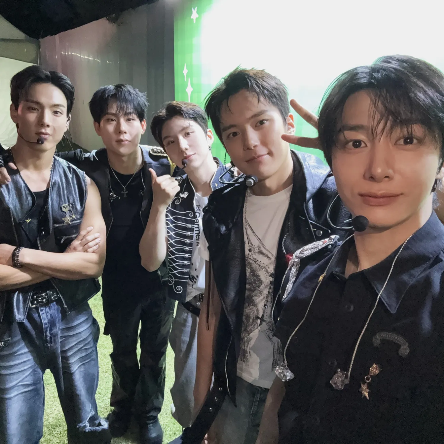 MONSTA X的最新照片