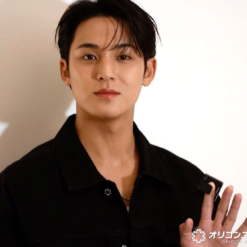 A moment captured by Mingyu (SEVENTEEN)'s fan