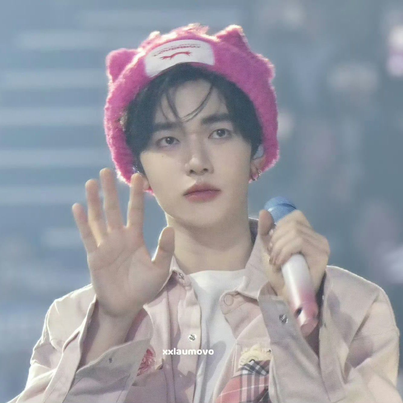 Behind-the-scenes cut of Zhang Hao