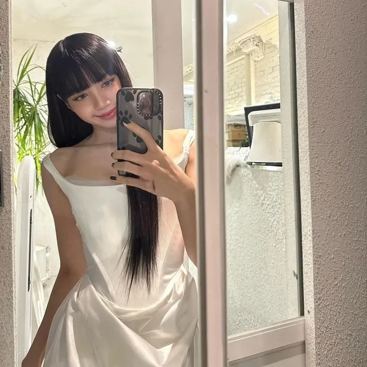 Potret di balik layar Lisa (BLACKPINK)