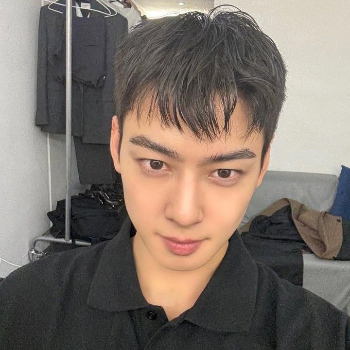 아스트로의 비하인드 컷