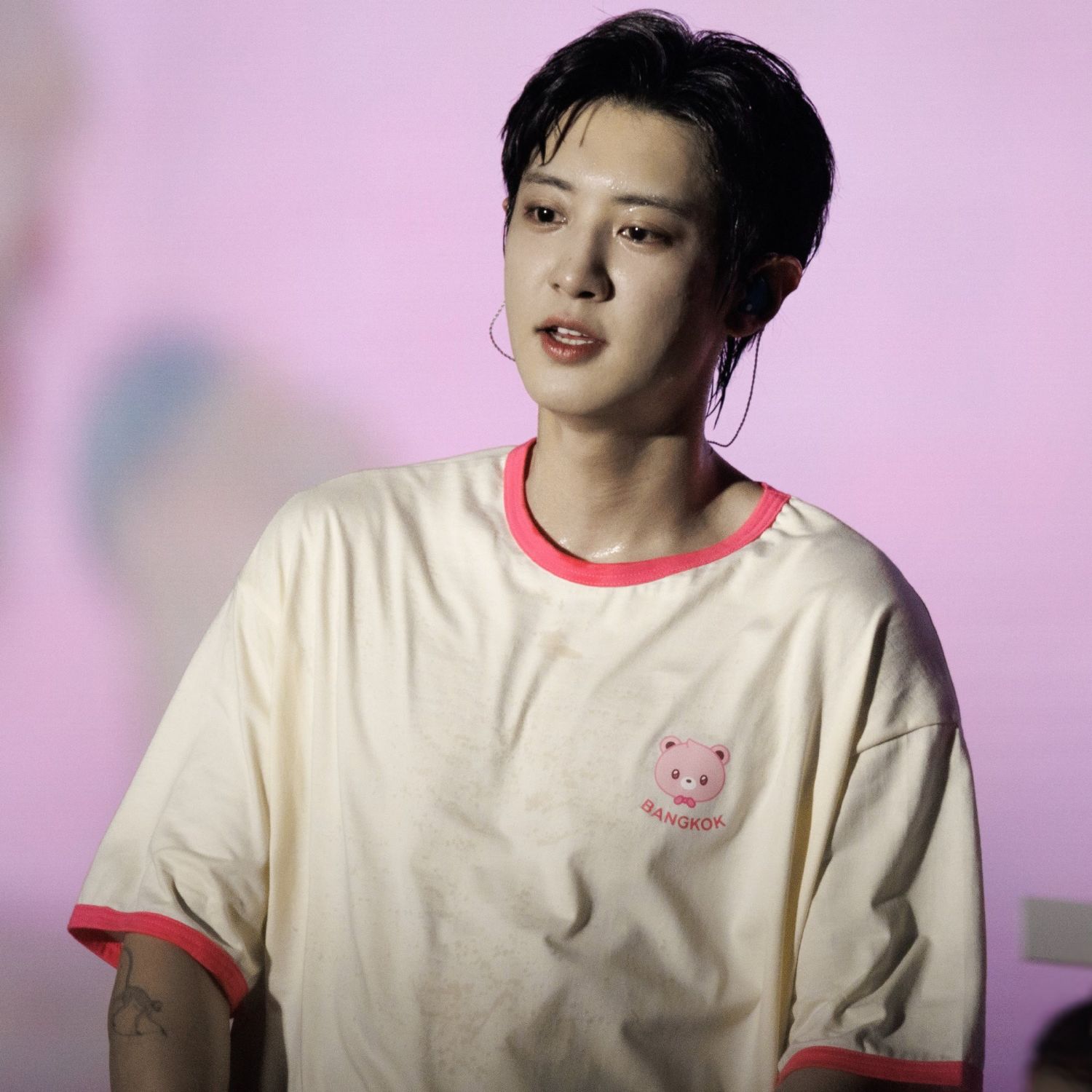 燦烈 (EXO)粉絲拍下的瞬間